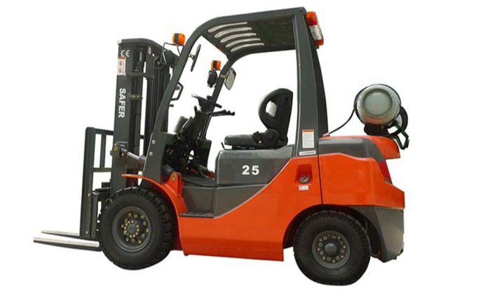 Forklift 2,5 tons LPG